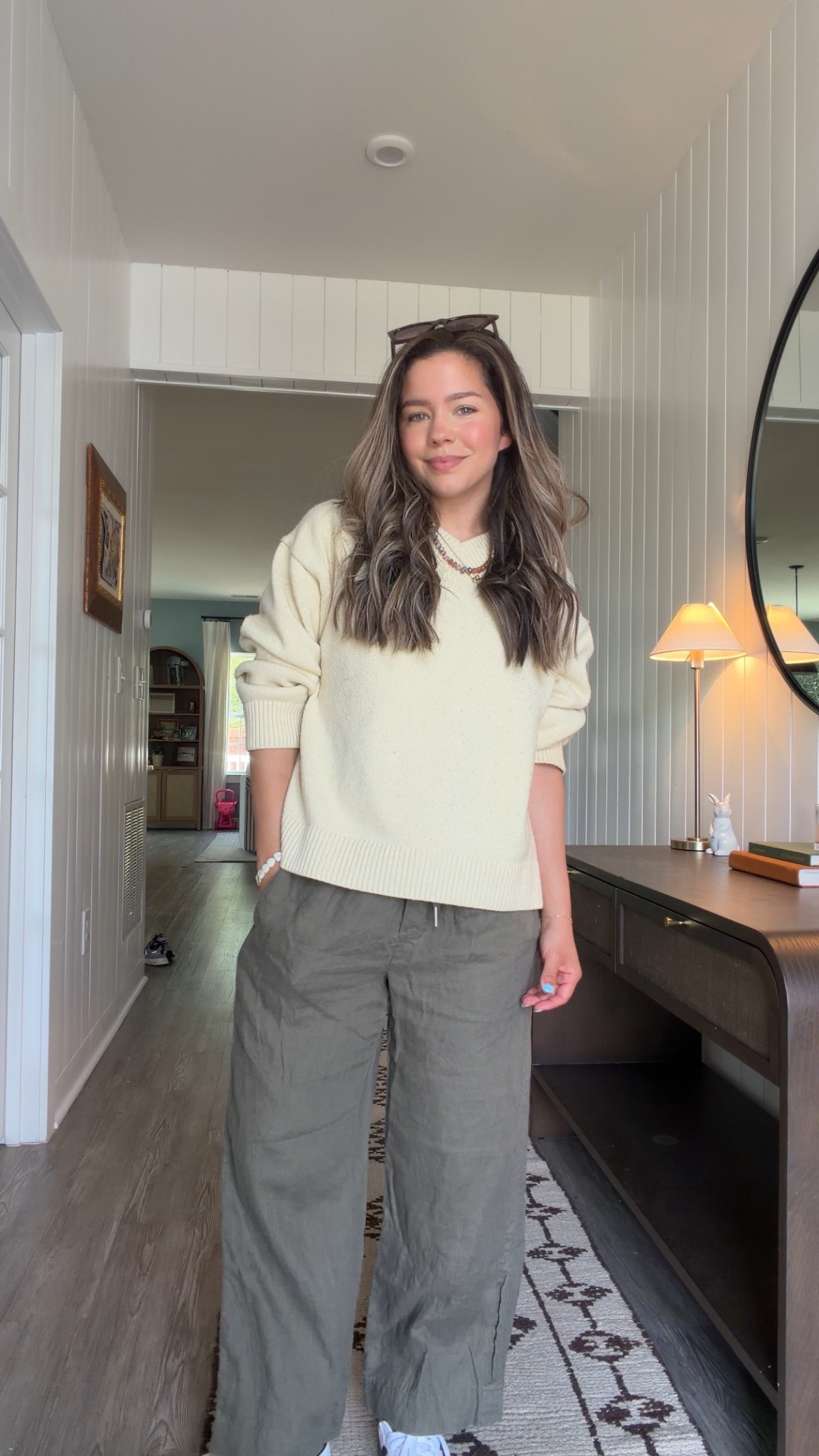 Wearing a small 🤍☁️
@Quince #quincepartner