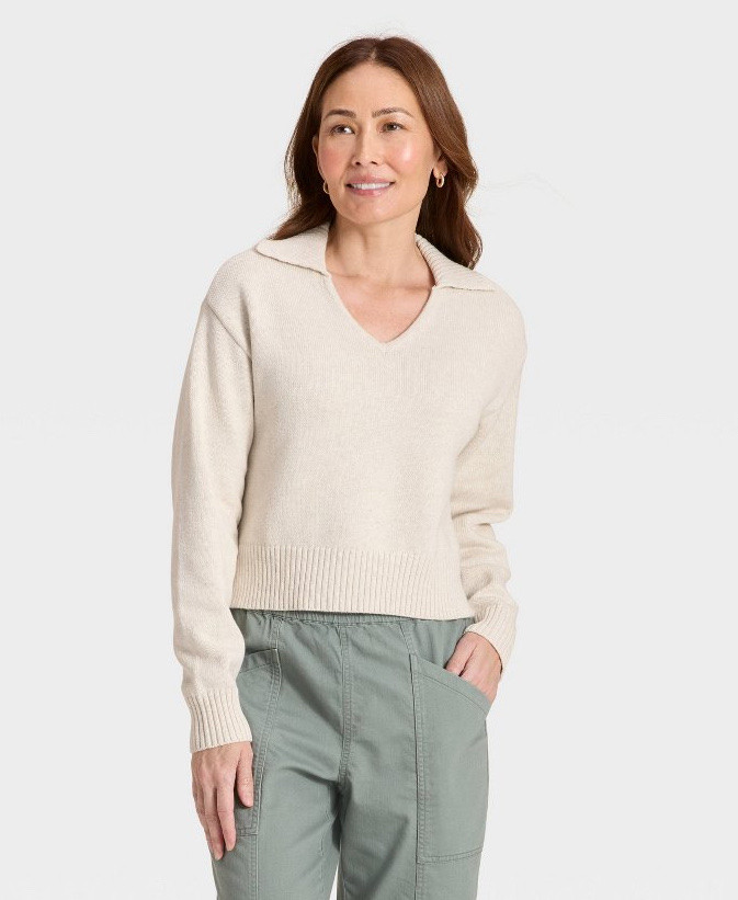 ON SALE - $17!! Also comes in other colors and stripes. 


#LTKSeasonal #LTKU #LTKOver40 #target #under25 #under20 #salefinds #budgetfriendly #vnecksweater #collaredsweater 


#LTKWorkwear #LTKFindsUnder50 #LTKSaleAlert