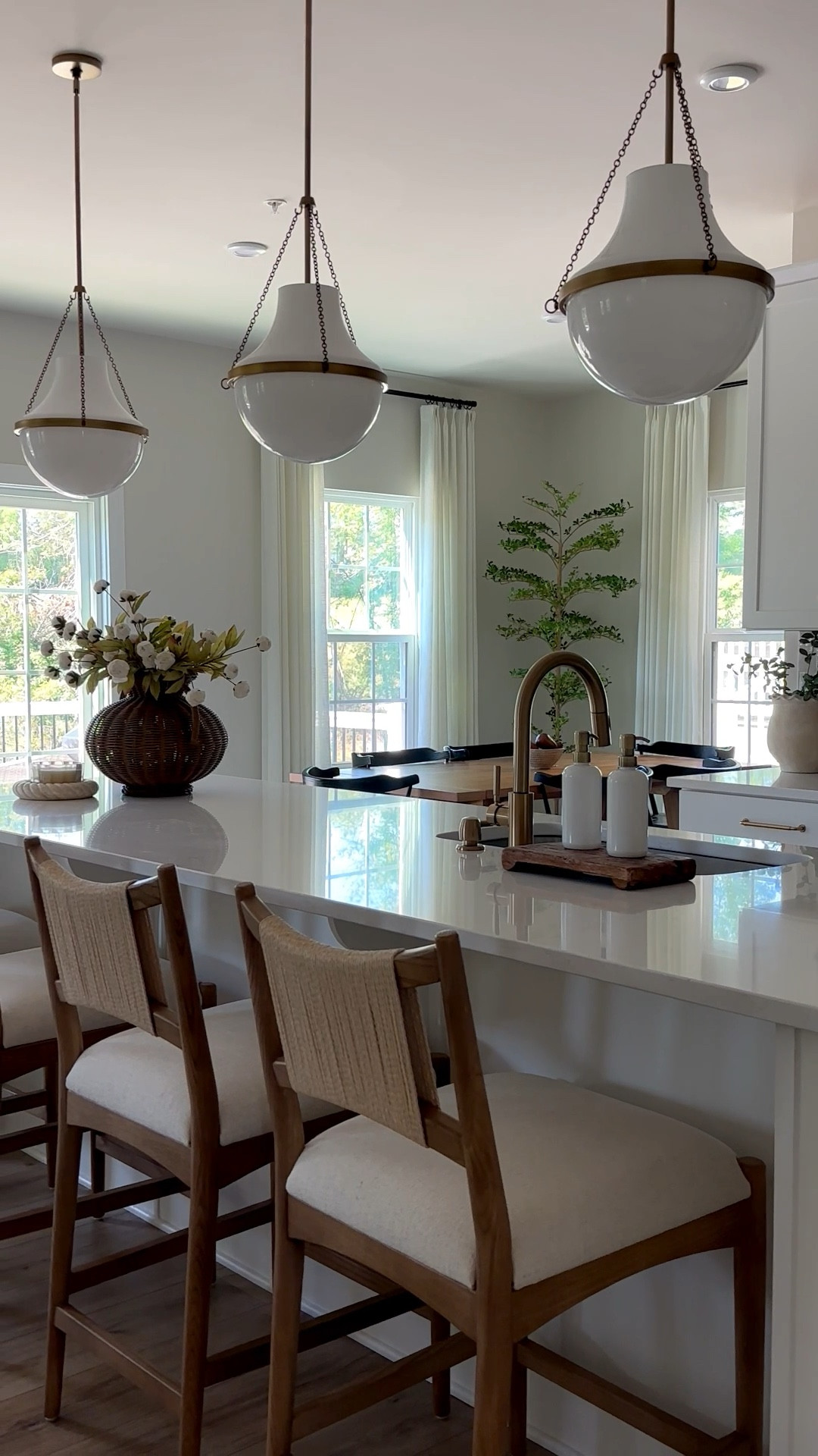 These kitchen pendant lights and kitchen counter stools are my favorite pairing! 
#pendantlights #kitchenpendants #counterstools #kitchencounterstools 

#LTKHome
