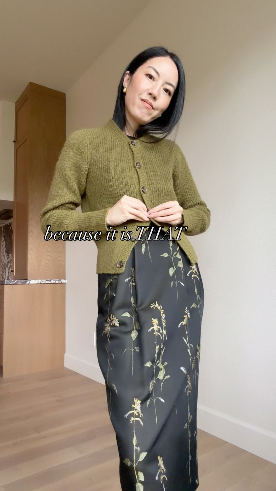 This cardigan is 40% off! I’m wearing a size small. 

#LTKWorkwear #LTKHoliday #LTKSaleAlert