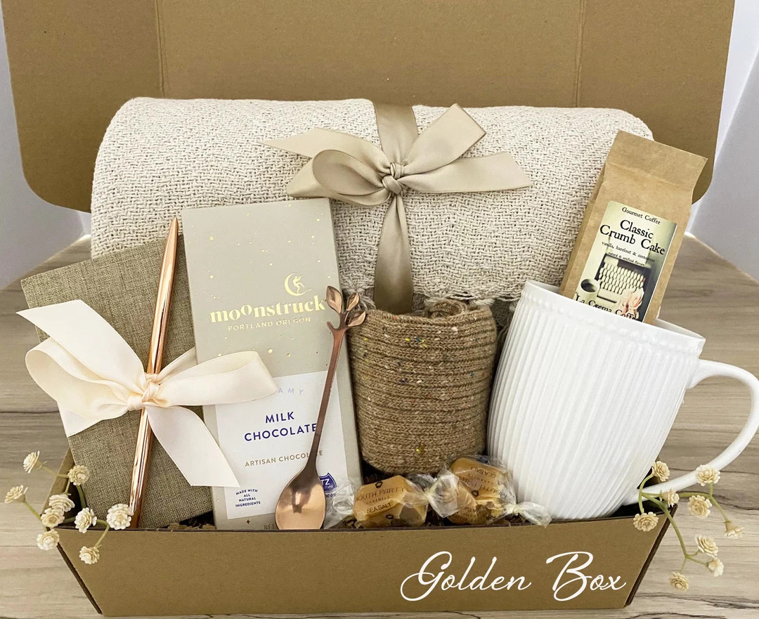 Birthday Care Package for her, Birthday Gift for Her, Happy Birthday Box, Women's Birthday Box, T... | Etsy (US)