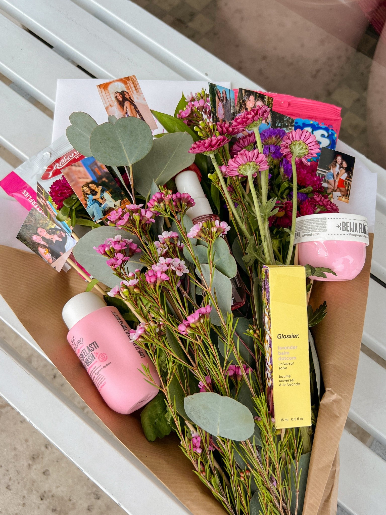 Clean Girl Birthday Gift Ideas for her! Birthday gift aesthetic for the tween/teen/ early 20s girls! Got this for my 23rd and was obsessed 💫🎀🌟 #sephora #birthdaygiftideas #birthdayaesthetic

#LTKBeauty #LTKGiftGuide #LTKParties