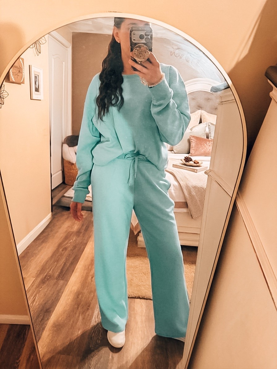 The waffle knit set you’ll be living in all season long. ☁️ 
This sea foam green is the perfect pop of color while keeping that elevated, cozy vibe.

#LTKmorningroutine #LTKootd #LTKdayinmylife