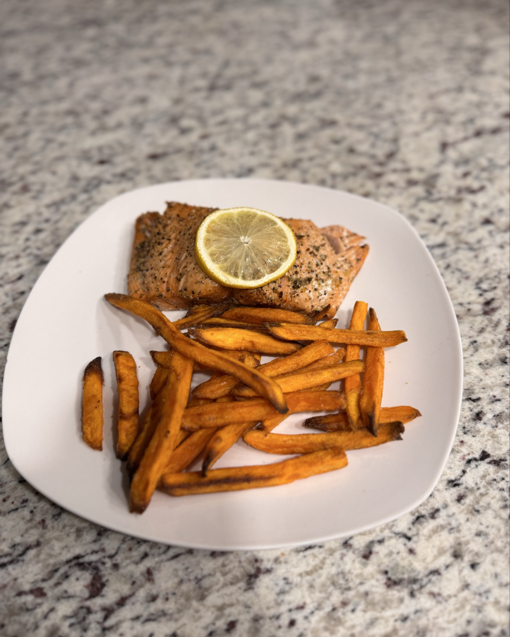 Such a lovely house warming gift thank you!! 
Housewarming gifts that are busy boy mom approved! 🎁✨ In today’s video, I’m sharing two of my ultimate kitchen must-haves: the NuWave Oven and the air fryer. These gadgets are perfect for quick, healthy meals when you’re juggling kids, work, and everything in between. Whether it’s roasting, baking, or frying, these time-saving tools have been game-changers for our busy household. 💪🏽

Looking for the perfect housewarming gift or an upgrade for your own kitchen? Shop these must-haves now on my LTK storefront and make life easier and tastier! 🍳

#BusyMomApproved #NuWaveOven #AirFryerEssentials #KitchenUpgrades #HousewarmingGiftIdeas #QuickAndHealthyMeals #MomLifeMadeEasy #FamilyCookingMadeSimple #LTKFinds #TimeSavingKitchenTools #HomeAndKitchenEssentials #BoyMomLife #HealthyCookingHacks #EffortlessMeals
	•	NuWave Oven benefits
	•	Best air fryer for busy moms
	•	Quick and healthy meal gadgets
	•	Housewarming gift ideas 2025
	•	Time-saving kitchen essentials
	•	Mom-approved cooking tools
	•	Family-friendly kitchen appliances
 

#LTKGiftGuide #LTKHome #LTKWatchNow