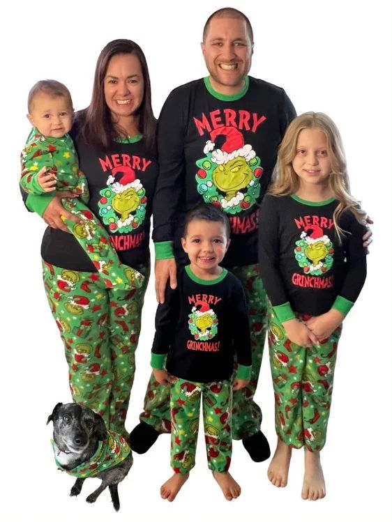 Dr. Seuss The Grinch Matching Family Christmas 2 Piece Pajama Set - Walmart.com | Walmart (US)