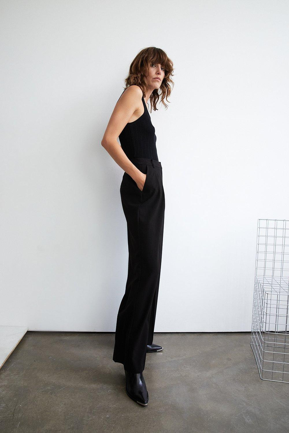 Essential Pleat Front Slim Wide Leg Trouser | Warehouse UK & IE
