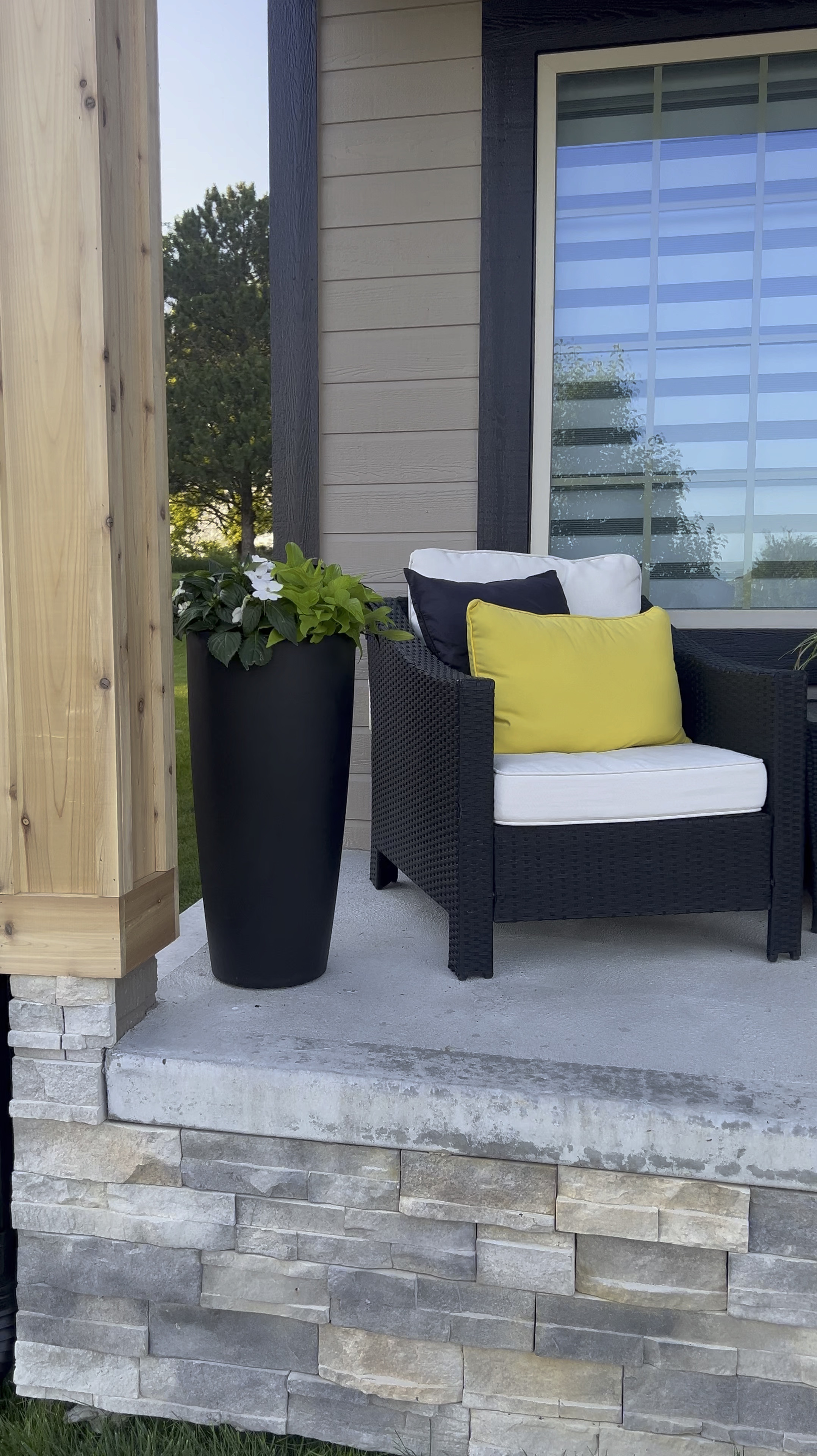 Veradek planters

#LTKHome #LTKSeasonal #LTKStyleTip