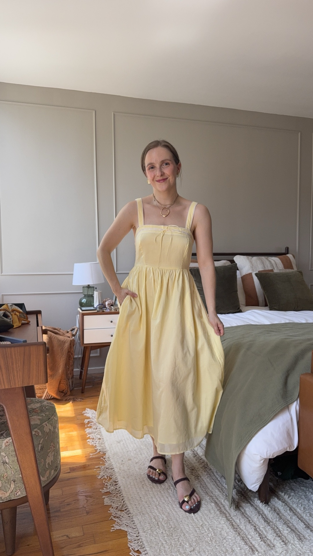 The most beautiful butter yellow dress from Abercrombie!
100% cotton lined and has pockets! Wearing xs petite

#LTKootd #LTKPetite #LTKSaleAlert