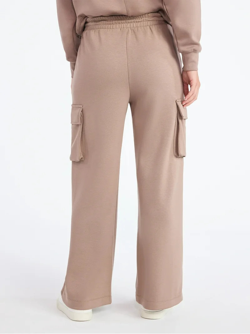 Scoop Women's and Women's Plus New Scubaknit Cargo Pants, Sizes XS-4X | Walmart (US)