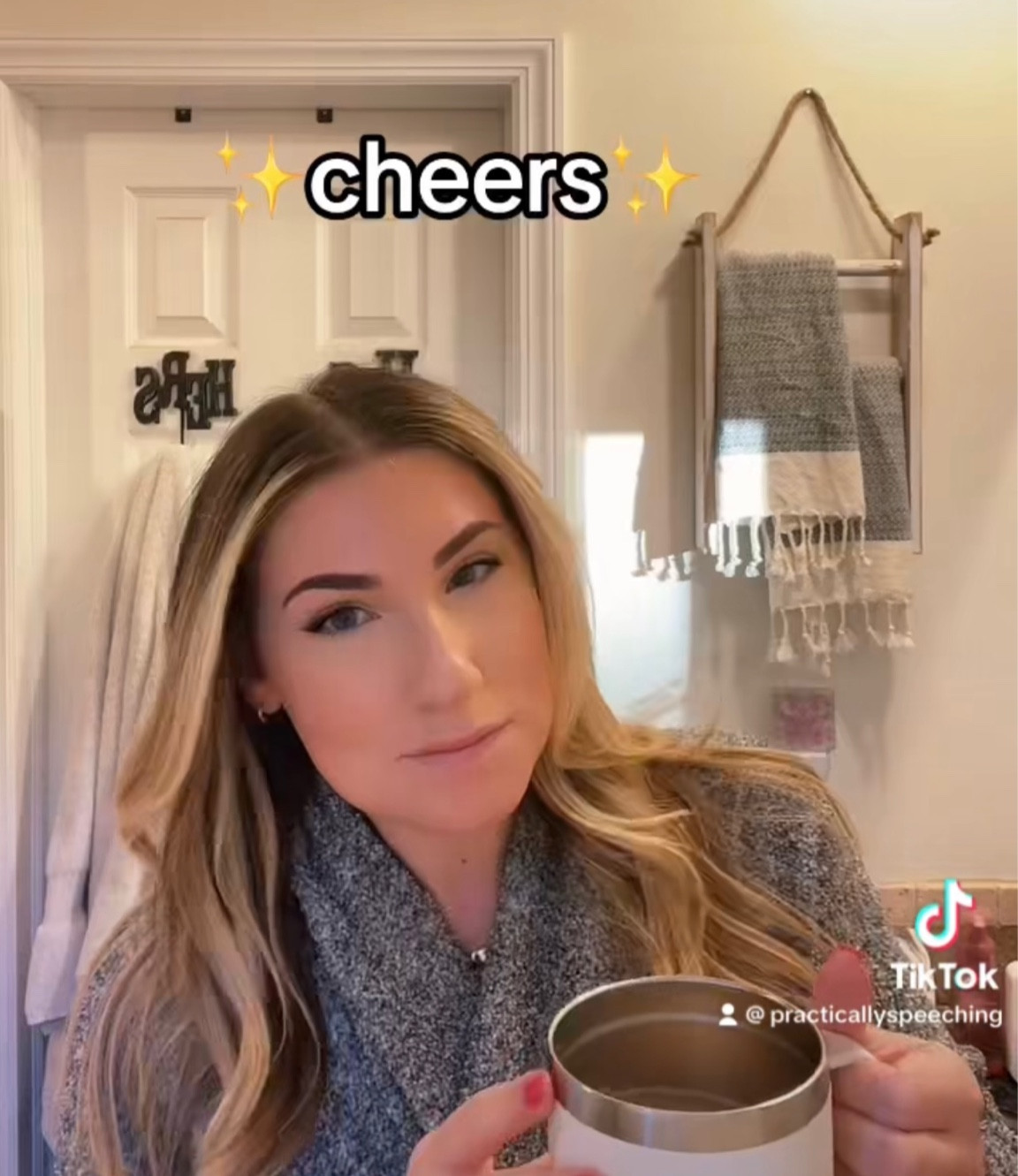 Makeup/cup/robe

#LTKbeauty