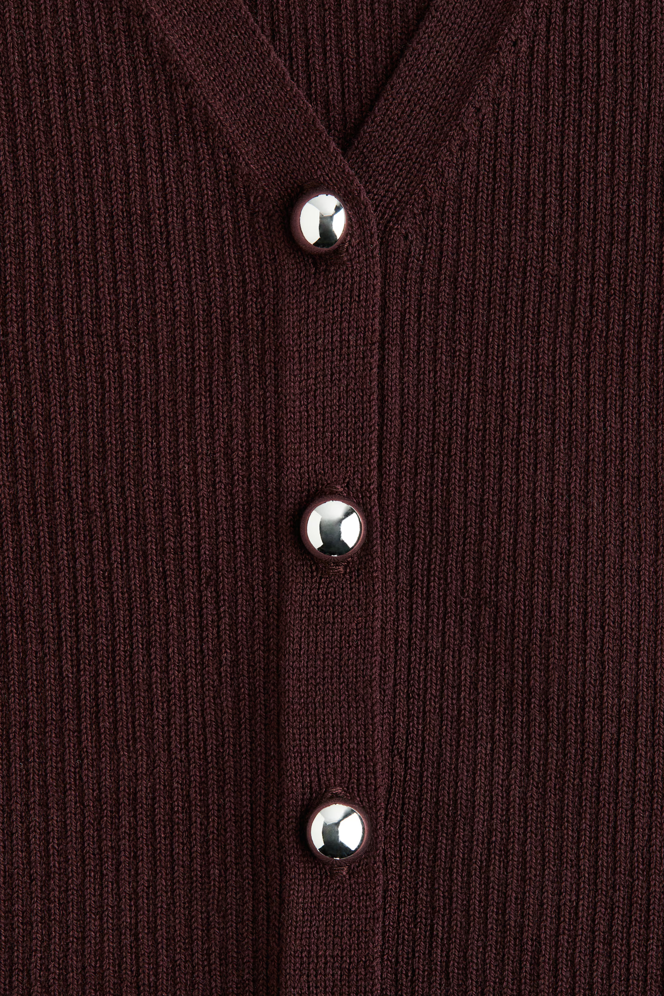 Button-front sweater vest | H&M (UK, MY, IN, SG, PH, TW, HK)