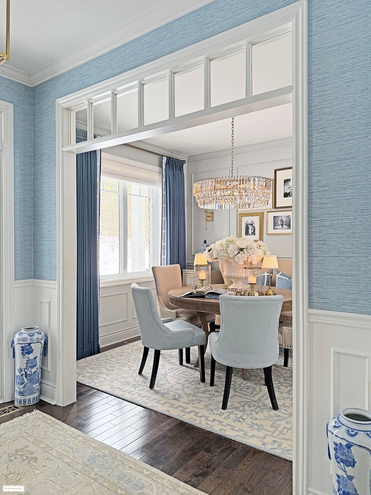 Chic dining room blues!💙💙