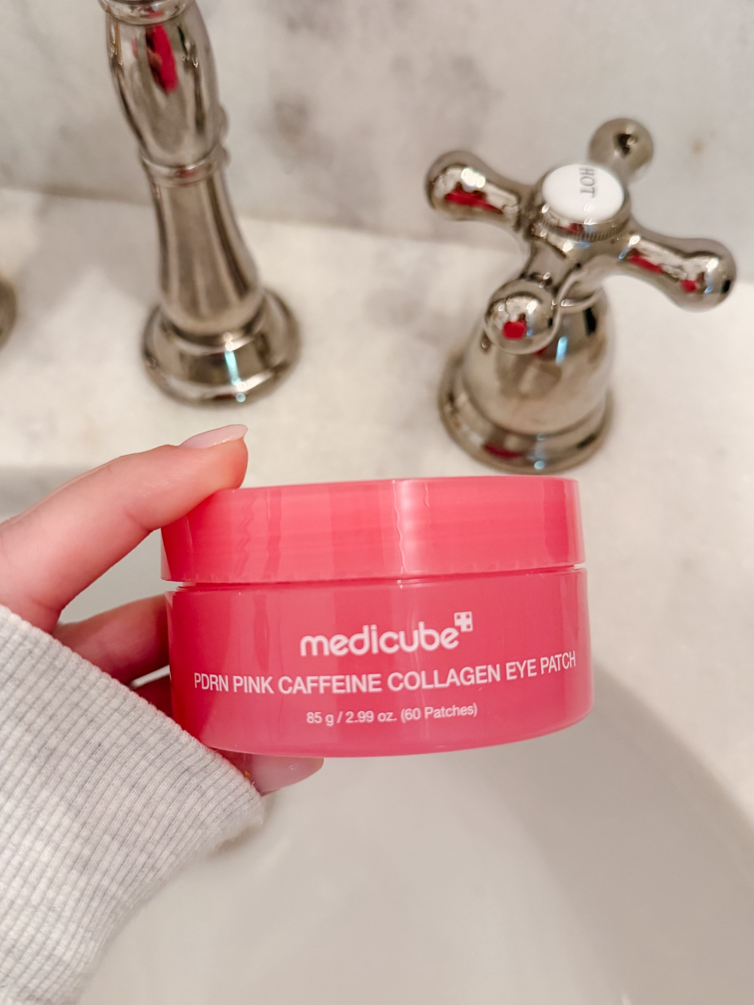 These are by far my favorite under eye patches that I’ve used to date. They’re cheap too! Medicube PDRN Caffeine Collagen Eye Patch. 

From the website:
Powered by PDRN, Retinol, and Collagen to help improve the appearance of firmness and smoothness, revealing revitalized-looking under-eye skin. 

#LTKgrwm #LTKBeauty #LTKOver40
