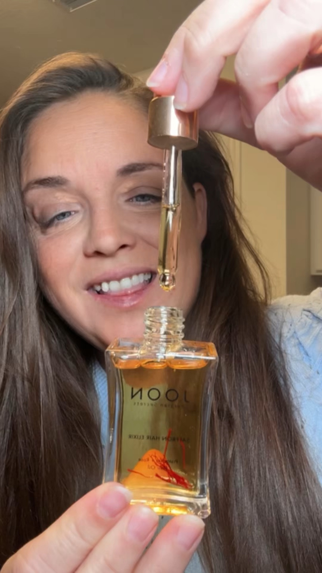 This has been my go-to lately for smoothing frizz and adding shine without weighing my hair down

It’s lightweight, smells amazing, and makes my hair feel soft and healthy in seconds

Perfect for everyday or before heat styling

#LTKbeauty #LTKhair #LTKfinds #hairroutine #everydayessentials