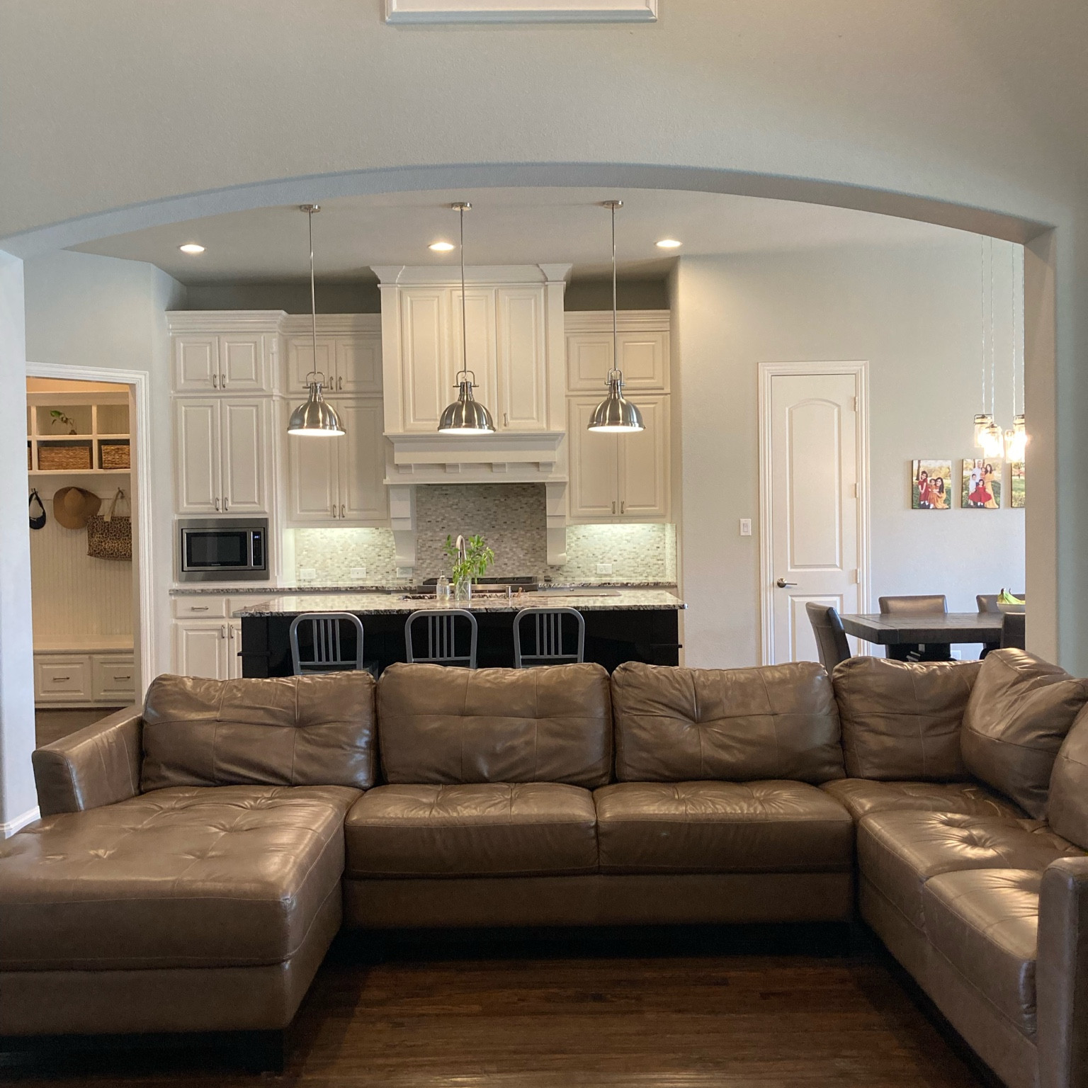 A minimalist great room space 