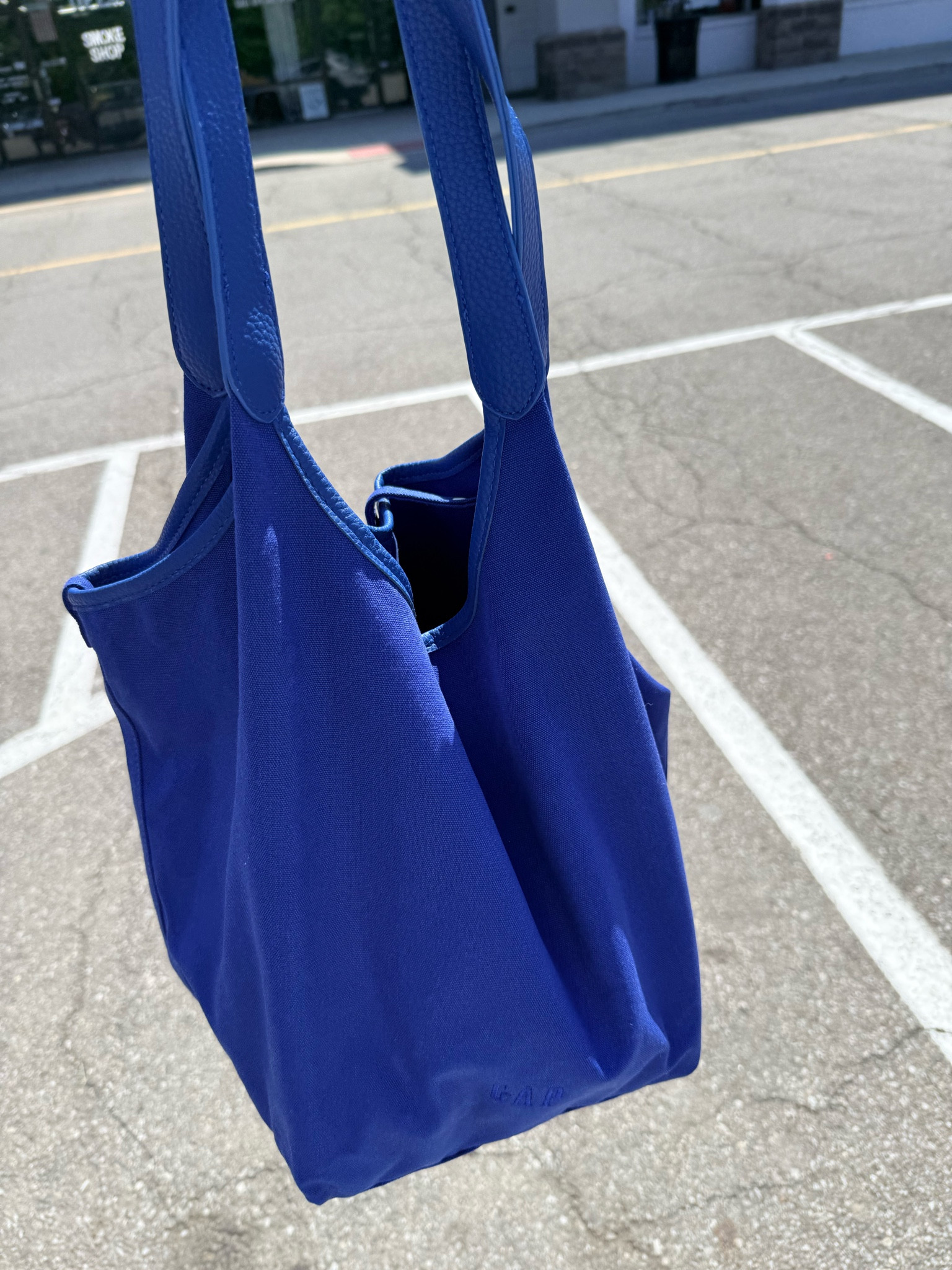 The fits everything go bag!! 

#LTKTravel #LTKSaleAlert #LTKOver40