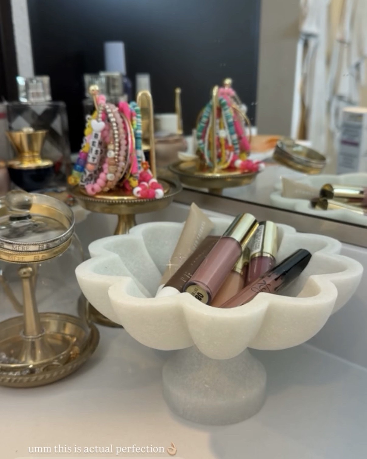 the prettiest scalloped marble pedestal dish to hold my lip glosses💄 these pieces can be used to hold jewelry, keys, fruit, etc.👌🏼 i love a good multipurpose piece to add to my home✨

i also added some that i was considering before i decided to keep this one😍

#LTKHome #LTKBeauty #LTKgrwm