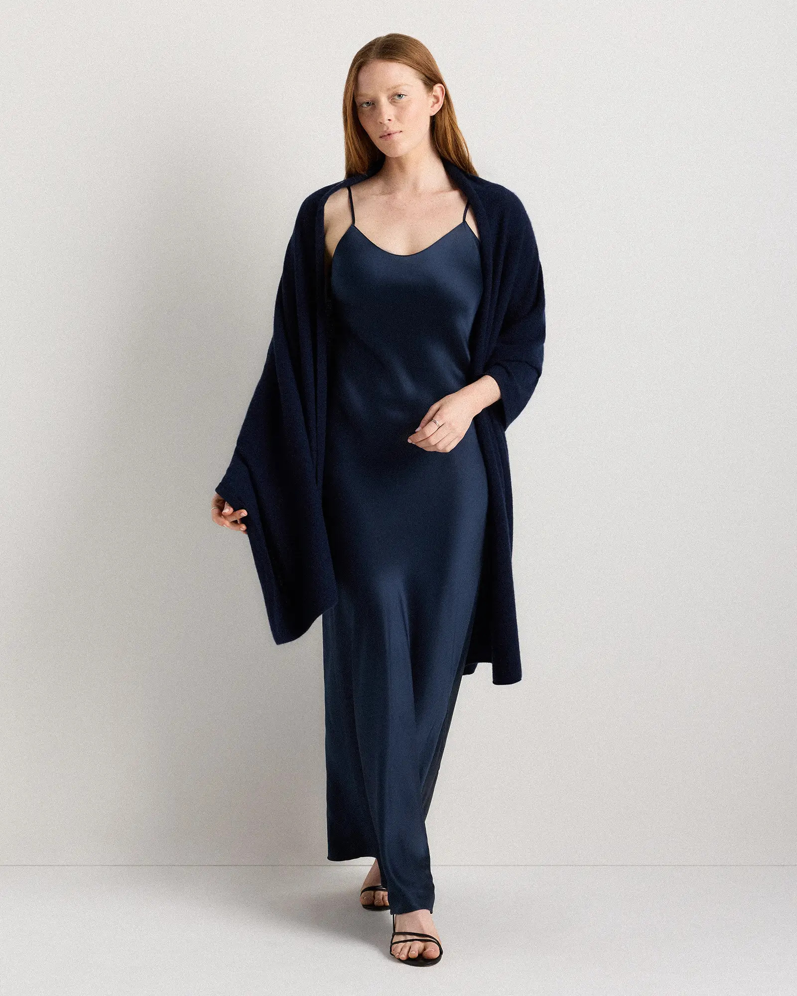 Cashmere Wrap | Quince in True Navy | Quince