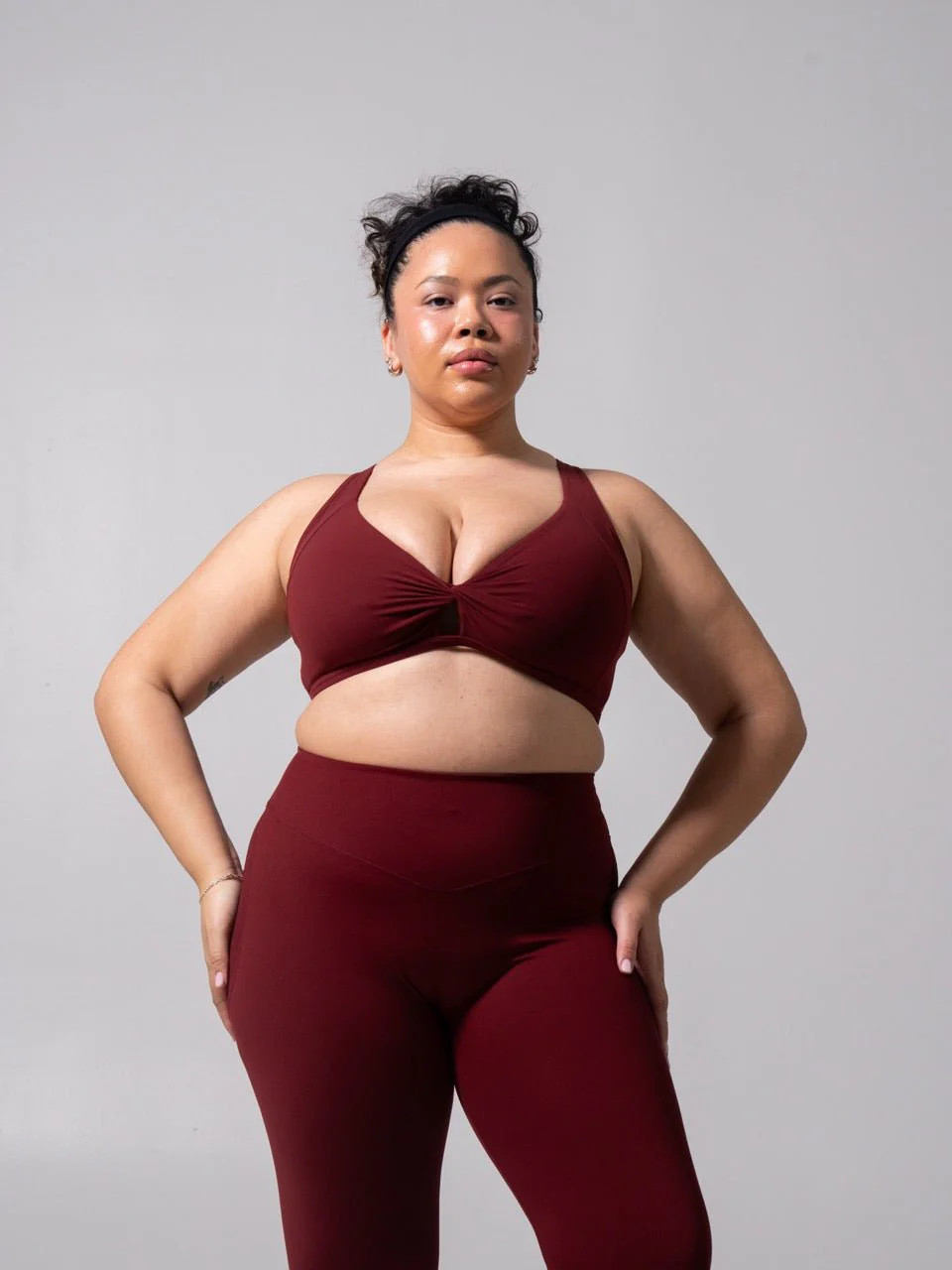 Twist Fit Sports Bra - Vineyard | Buffbunny Collection