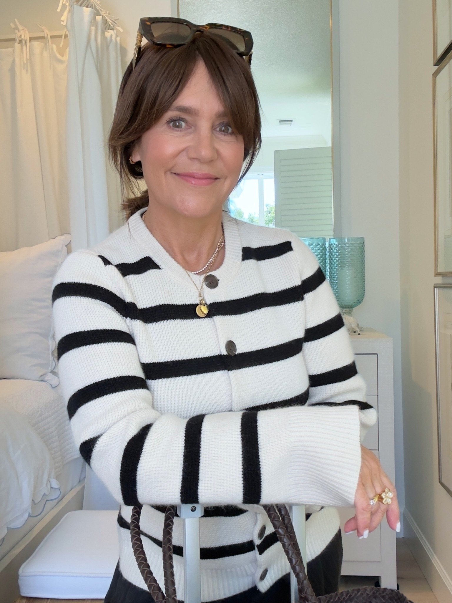 LOVE this new structured cashmere cardigan! The fit is so pretty and feminine ✨I just got it in the mail and I’m so excited to style it this fall! It looks like a major splurge!!

@Quince #quincepartner