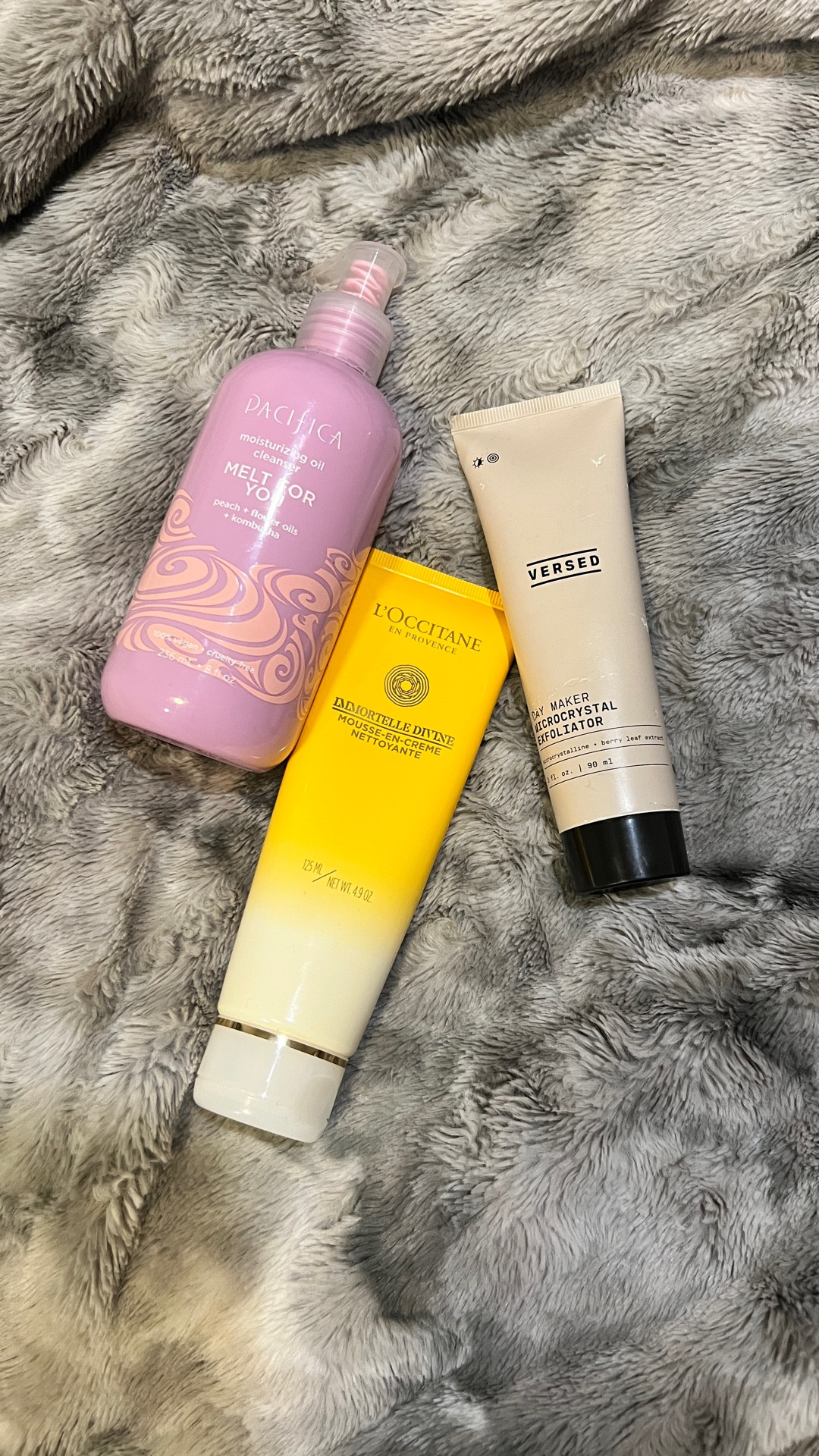 My nighttime cleanser skincare routine! 
@pacificabeauty Melt For You oil cleanser 
@versed Skin microcrystal exfoliator 
@loccitane Immortelle Divine foaming cleansing cream
 
#skincare #skincareroutine #skincareproducts #cleanserskincare #getreadyforbedwithme

#LTKBeauty #LTKselfcare #LTKMens