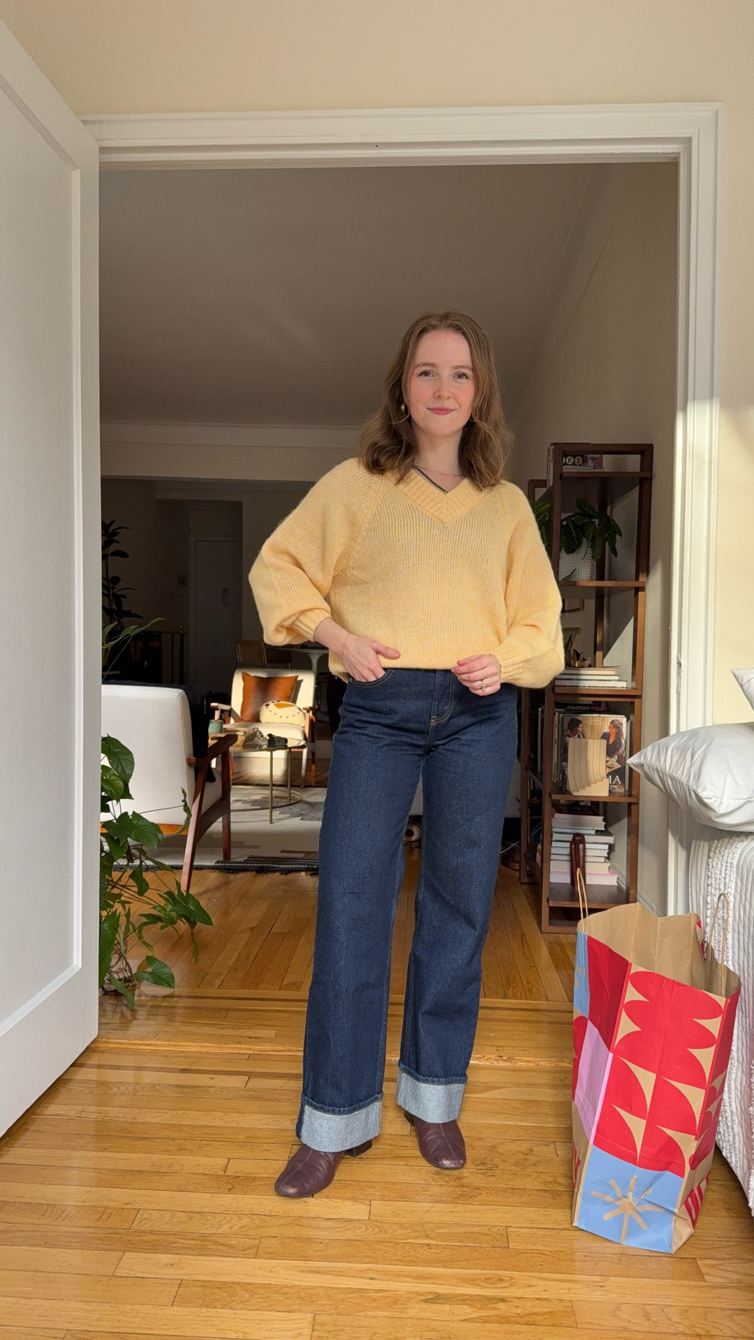 Spring transition new arrivals at old navy. Xs wool blend sweater $14 today! Wearing xs
25 short jeans

#LTKPetite #LTKSaleAlert