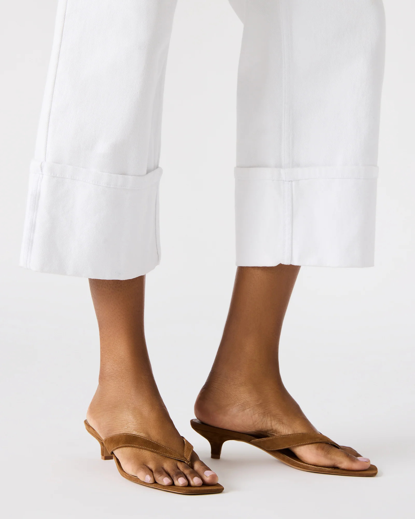 TRACIE Chestnut Suede Thong Strap Women's Kitten Heel | Steve Madden (US)