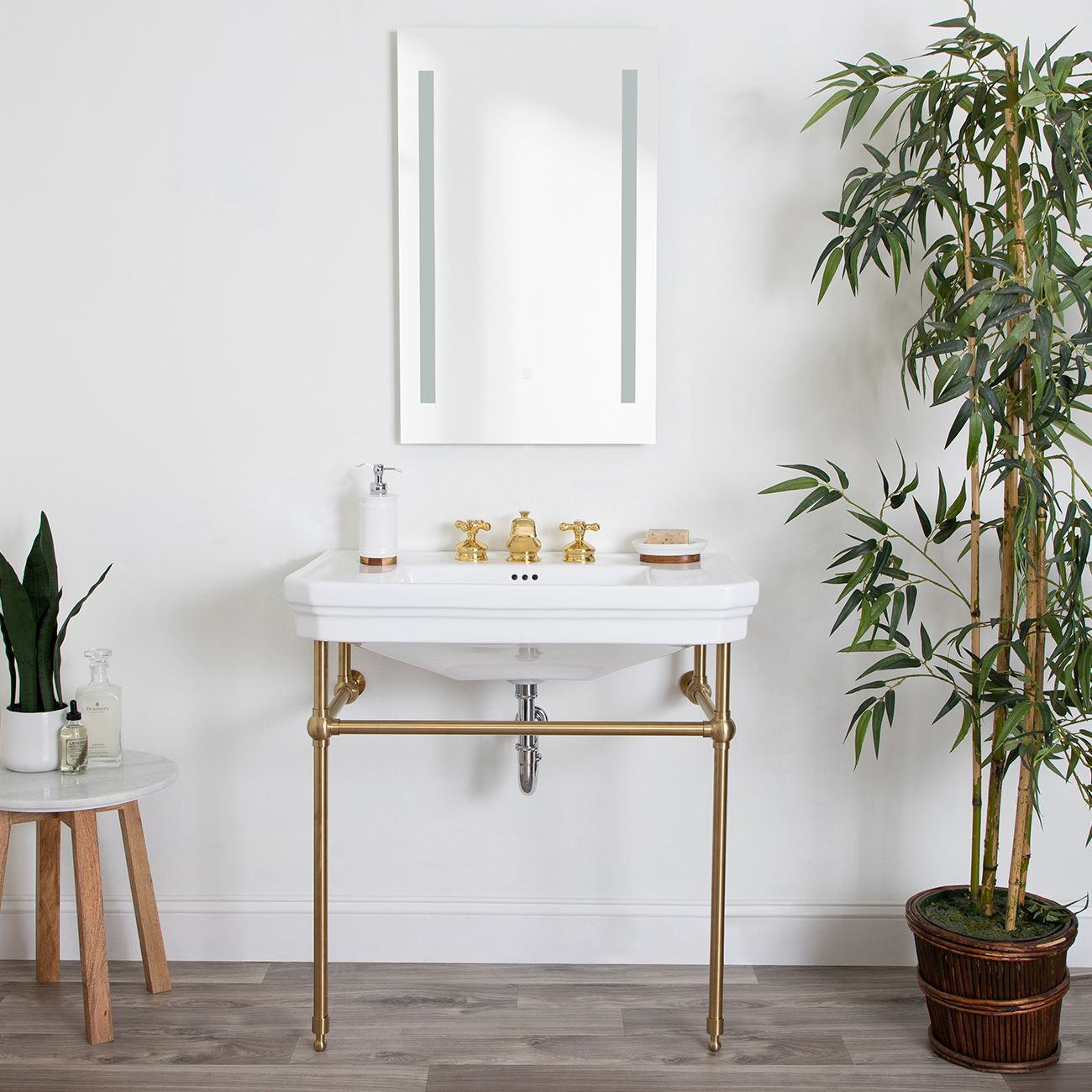 Oxford 32 Inch Console Bathroom Sink - 8 Inch Faucet Drillings | Vintage Tub & Bath