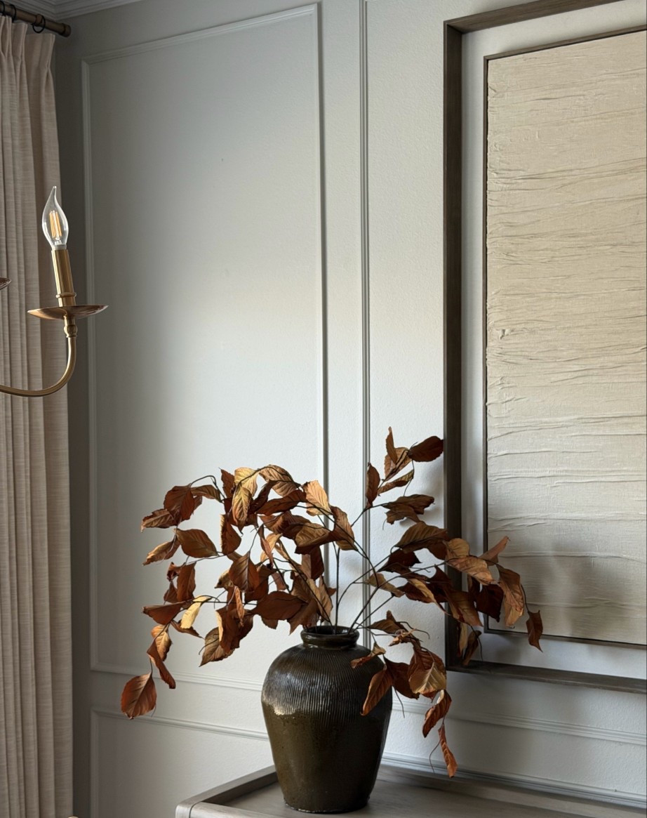 My favorite fall stems!! They are so life like and you don’t need alot to make a statement. 

Fall home 
Fall inspo 
Fall decoration

#LTKHome #LTKSeasonal #LTKSaleAlert