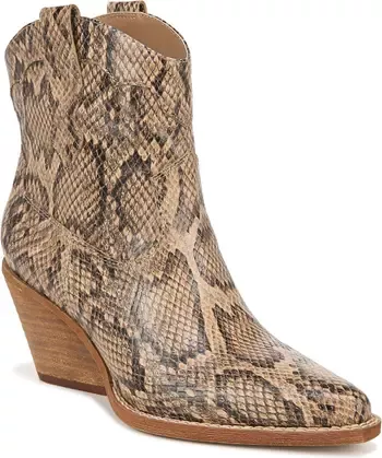 Roslyn Western Boot (Women) curated on LTK