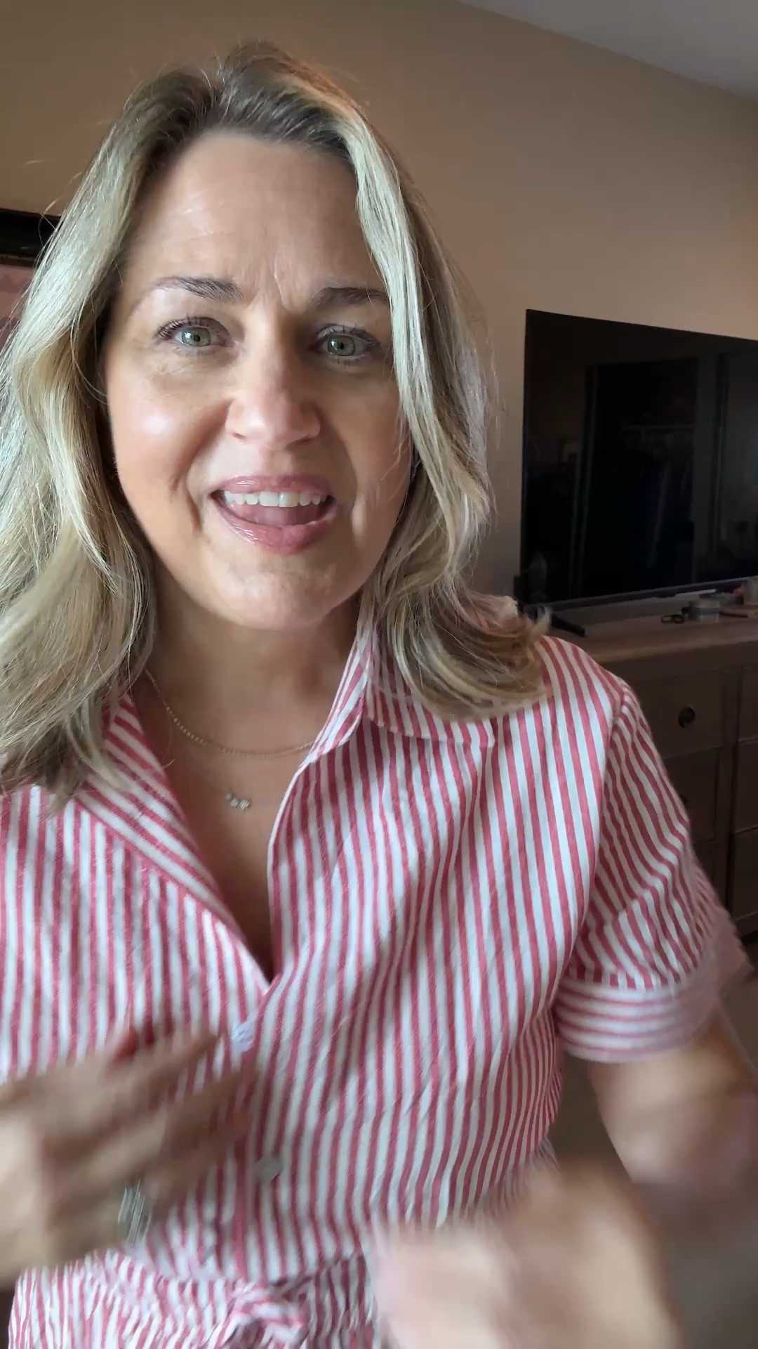 This has been one of you guys’s favorites recently and for good reason. Not only is it cute, comfortable, but is very chic looking. Definitely gives summering on Nantucket vibes.  ￼

#LTKgrwm #LTKootd #LTKOver40