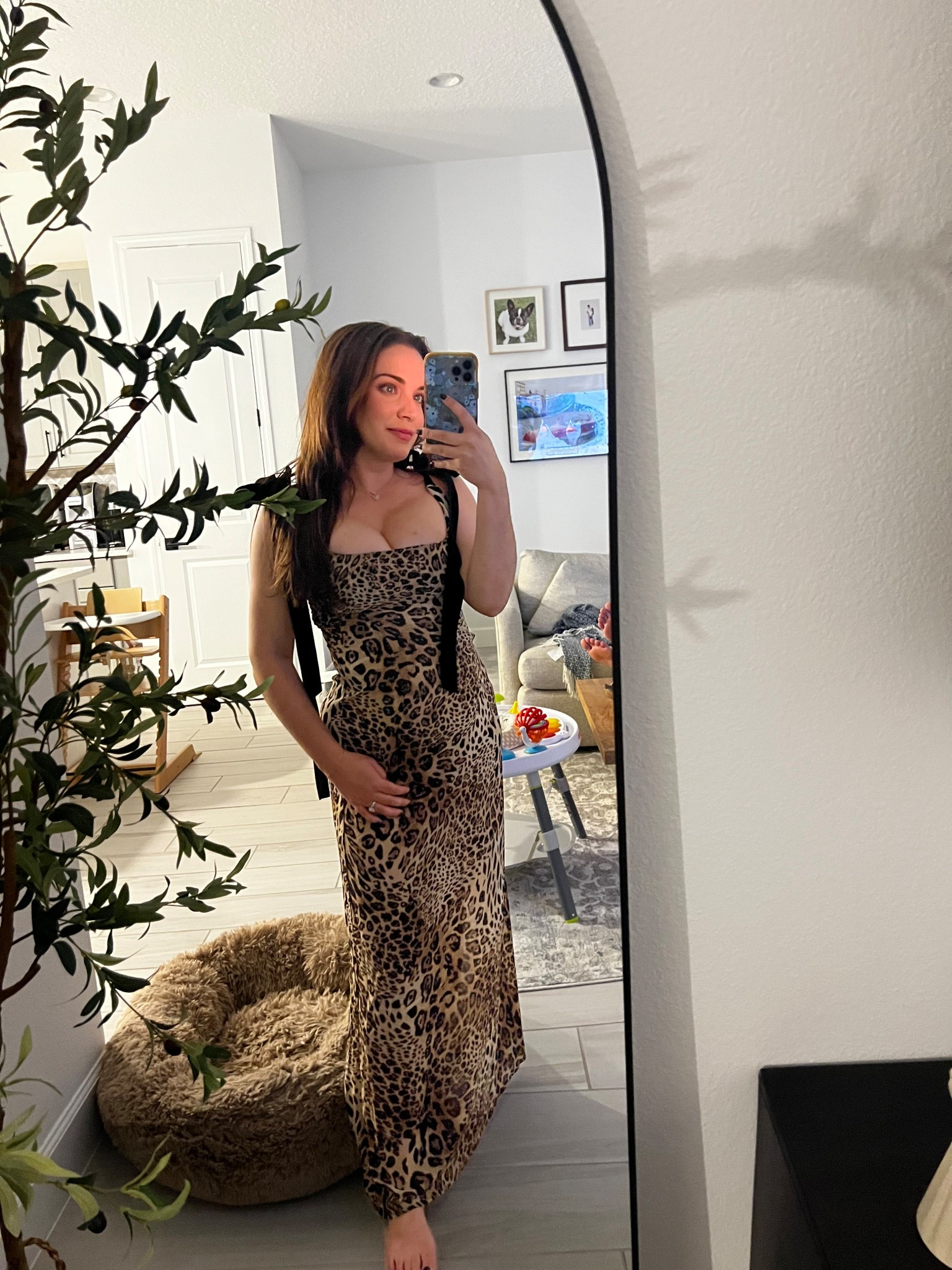 Cute Revolve dress under $100. Perfect for fall parties! 

#LTKStyleTip #LTKFindsUnder100 #LTKParties