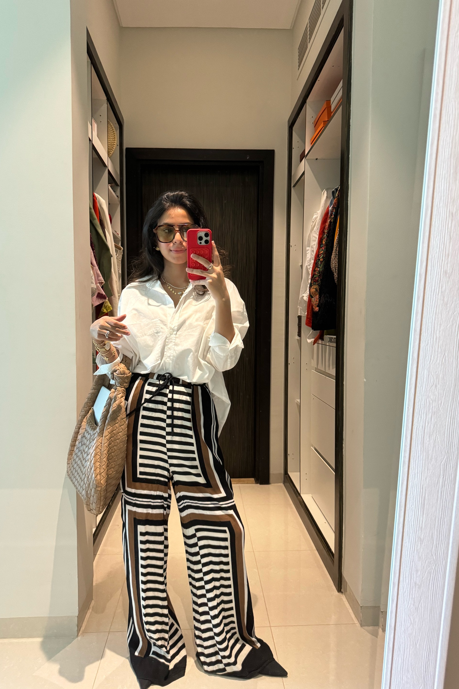 Confused on how to look put together try a pair of patterned pants and a white shirt 

#LTKsummer #LTKstyletip #LTKworkwear