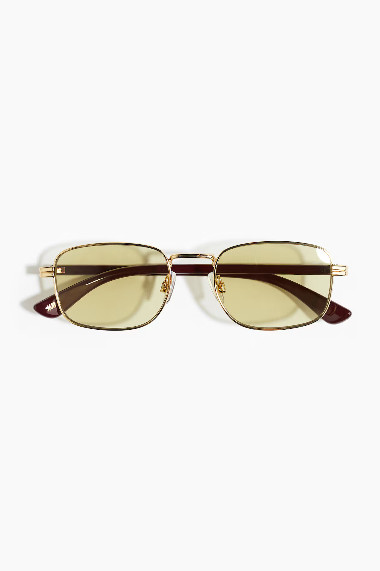 Sunglasses | H&M (UK, MY, IN, SG, PH, TW, HK)