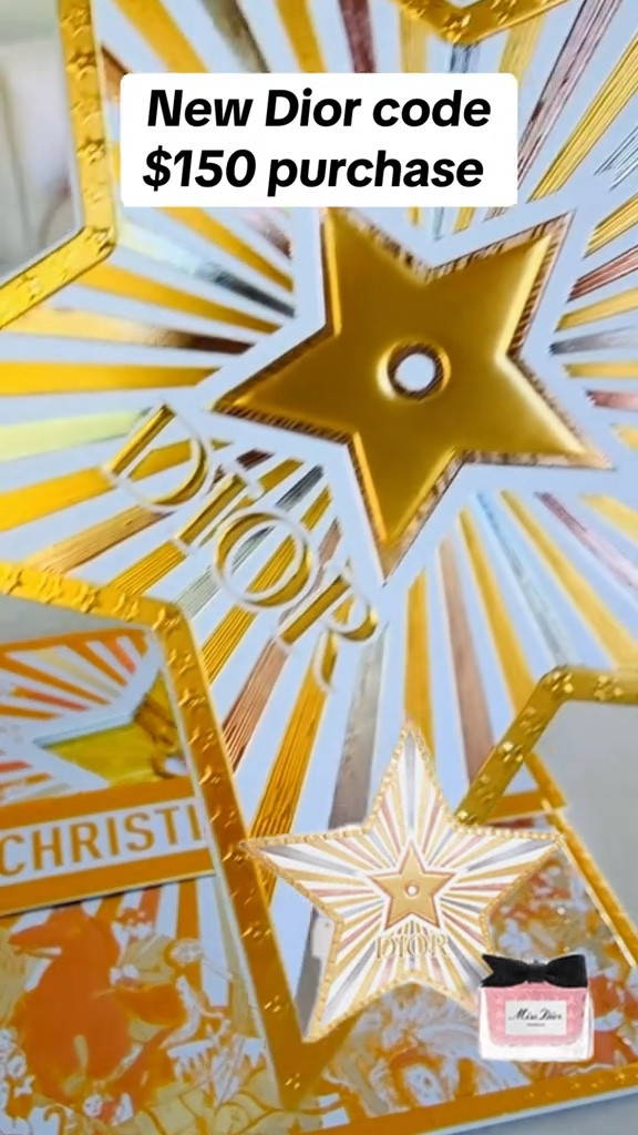 Dior holiday promo codes SDYMOON25 and purchase below ⬇️ 


#LTKHoliday #LTKBeauty #LTKStyleTip