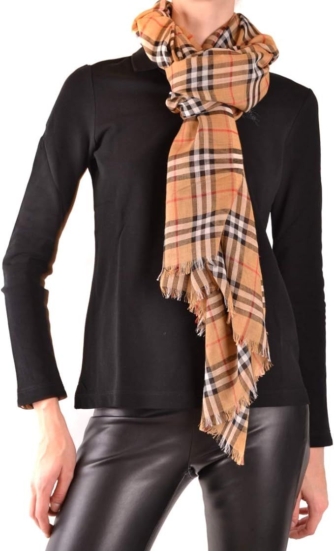 Scarf Burberry | Amazon (US)