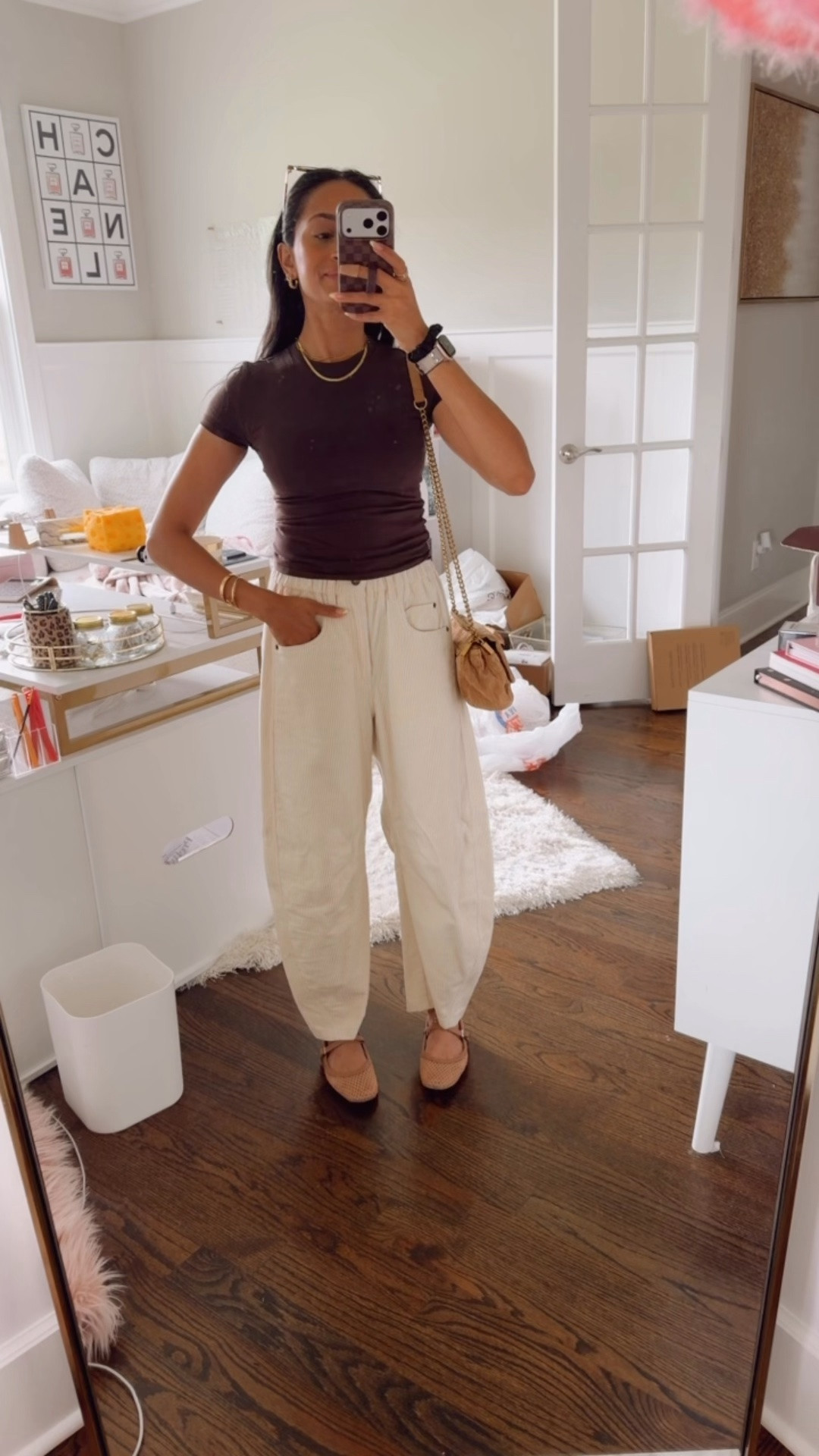 Corduroy barrel pants
Brown tee
Aritzia stretch tee 
Sale

#LTKootd #LTKgrwm #LTKSaleAlert