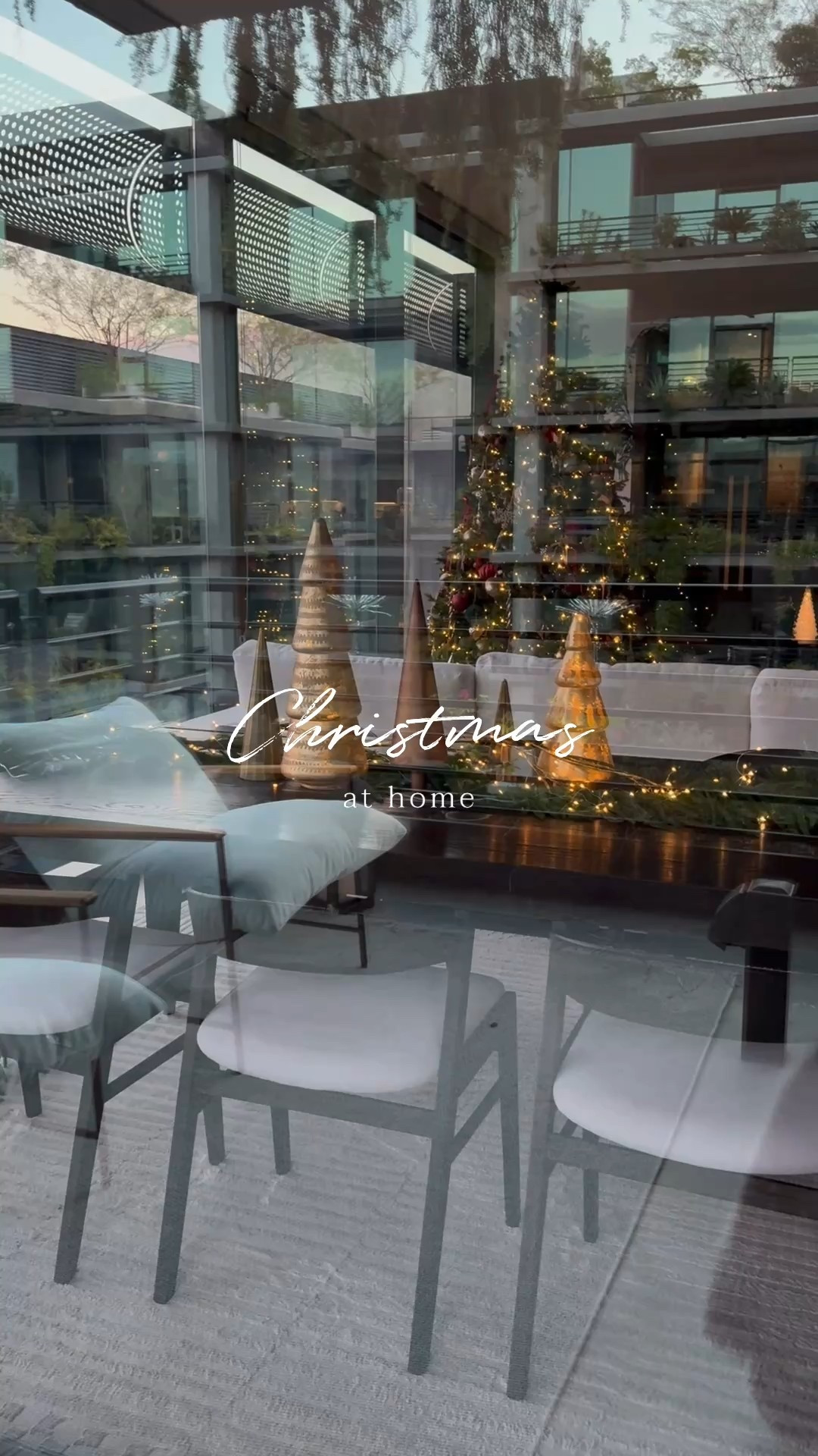 Christmas home styling🎄


Ornaments, Christmas tree, lit tree, holiday decor

#LTKHome #LTKStyleTip #LTKSeasonal