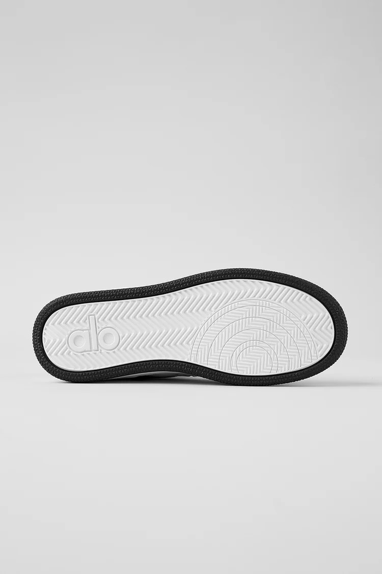 Alo Recovery Mode Sneaker - Black/White | Alo Yoga (US)