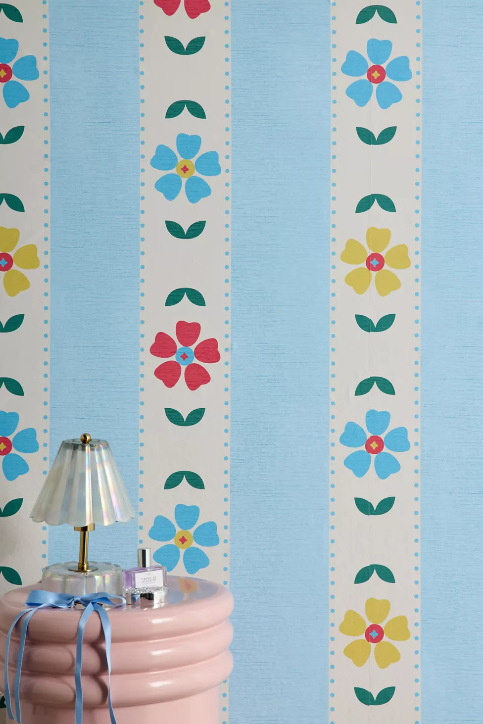 ShowMeMars Granny Style Vintage Floral Removable Wallpaper | Urban Outfitters (US and RoW)