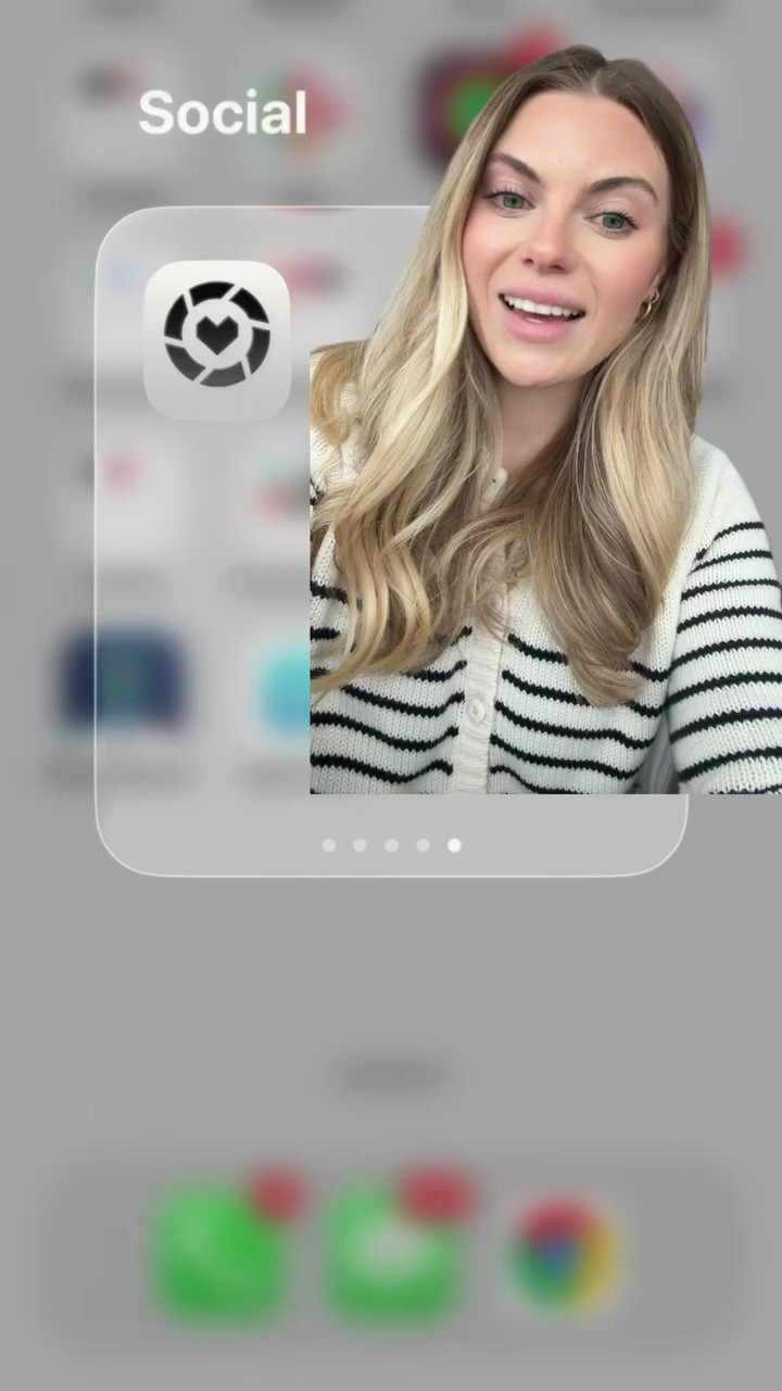 Stop scrolling. Ask LTK AI. 🤖✨ Your shortcut to finding exactly what you’re looking for—powered by real creator recs, real outfits, and real taste.
 
Think of it like texting the friend who always knows what to wear, what to buy, and who to follow.
 
📲 Try it today!