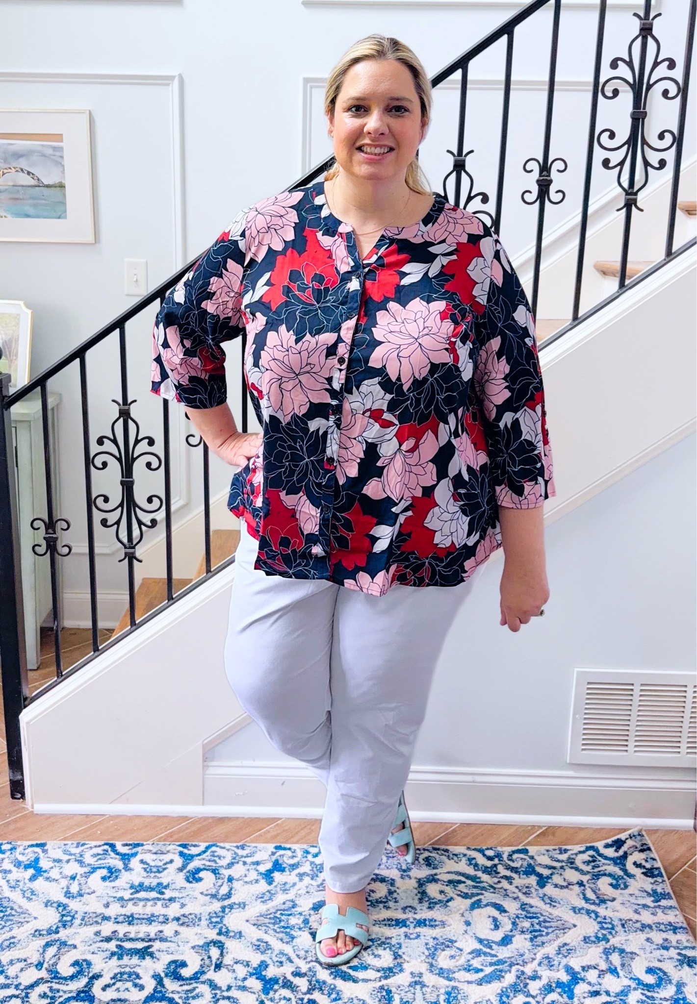 A subtle red, white and blue look for the summer holidays. This look is currently 45% off in the Memorial Day Sale

#LTKootd #LTKSaleAlert #LTKPlusSize