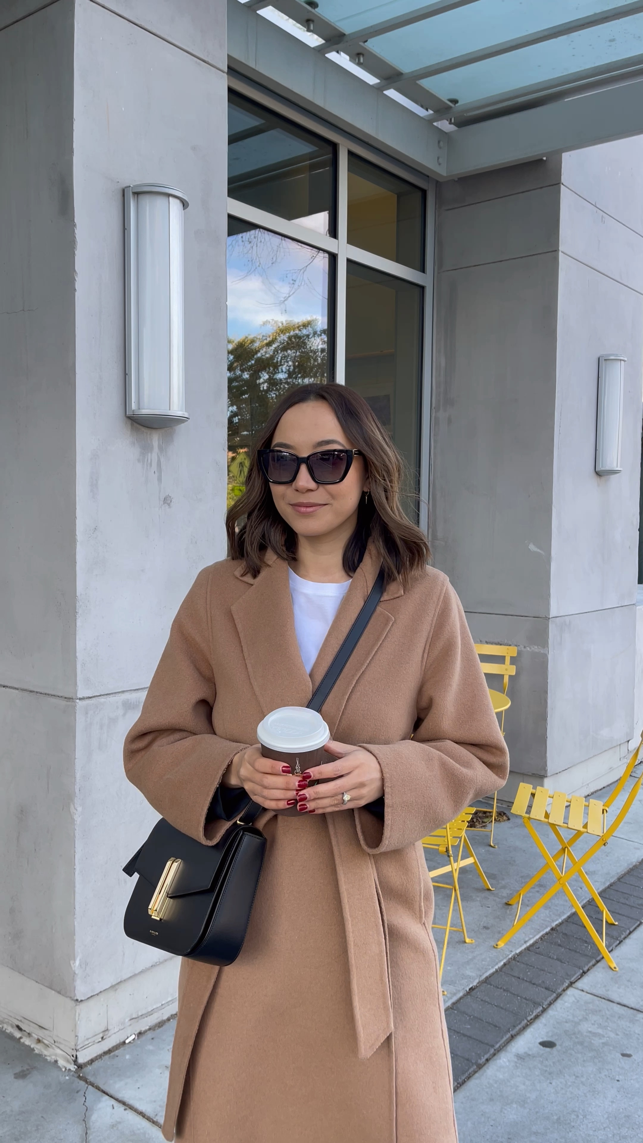 Spring looks / smart causal / office outfit / activewear 

Camel coat - Mango xs
Bag - DeMellier 
Blazer - xs 

#LTKstyletip