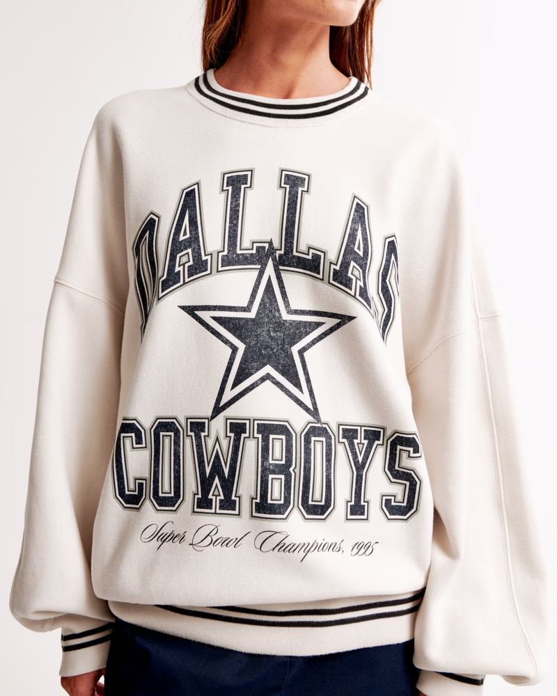 Dallas Cowboys Graphic Oversized Sunday Crew | Abercrombie & Fitch (US)