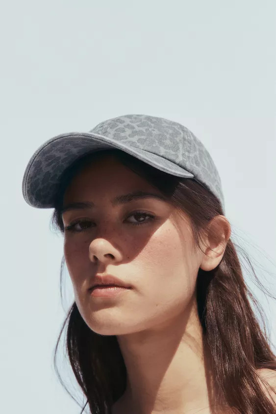 ANIMAL PRINT TWILL CAP | Zara US
