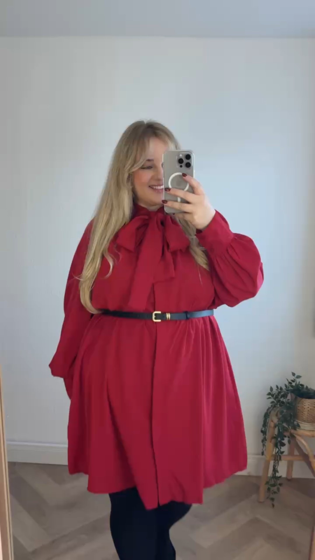 Blusenkleid ♥️ 

Code: beauty15dez

(Gültigkeit: 04.12.-einschl. 06.12; 15% auf Alles; einmalig einlösbar pro Kundin; gilt in DE App & Webshop)

#blusenkleid #curvy #weihnachten 

#LTKdeutschland #LTKplussize #LTKkleider