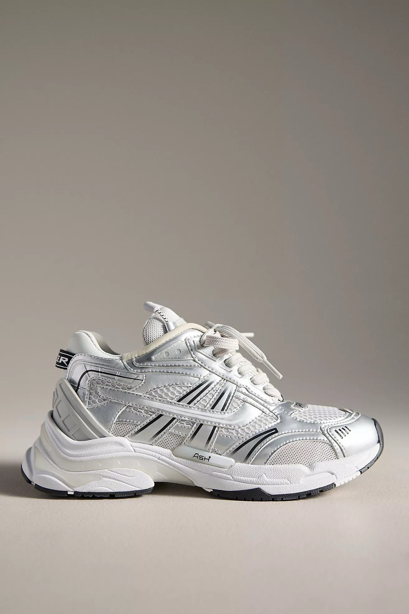 Ash Race Sneakers
Anthropologie (US)


#LTKShoeCrush #LTKStyleTip #LTKActive