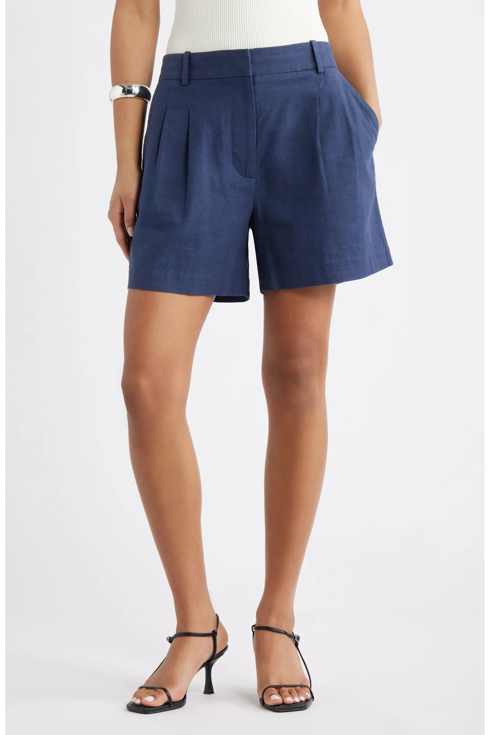 Everyday Pleated Linen Blend Shorts (Women) | Nordstrom | Nordstrom