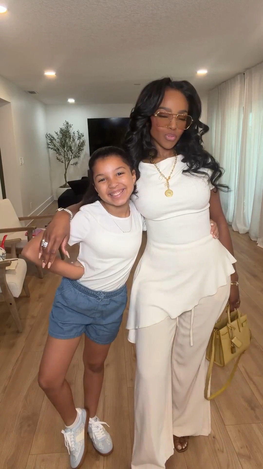 Scroll to shop!! This easy mom-and-mini neutral outfit look which is perfect for casual days out, school pickup, or running errands while still looking put together.

#LTKmomlife #LTKPetite #LTKKids