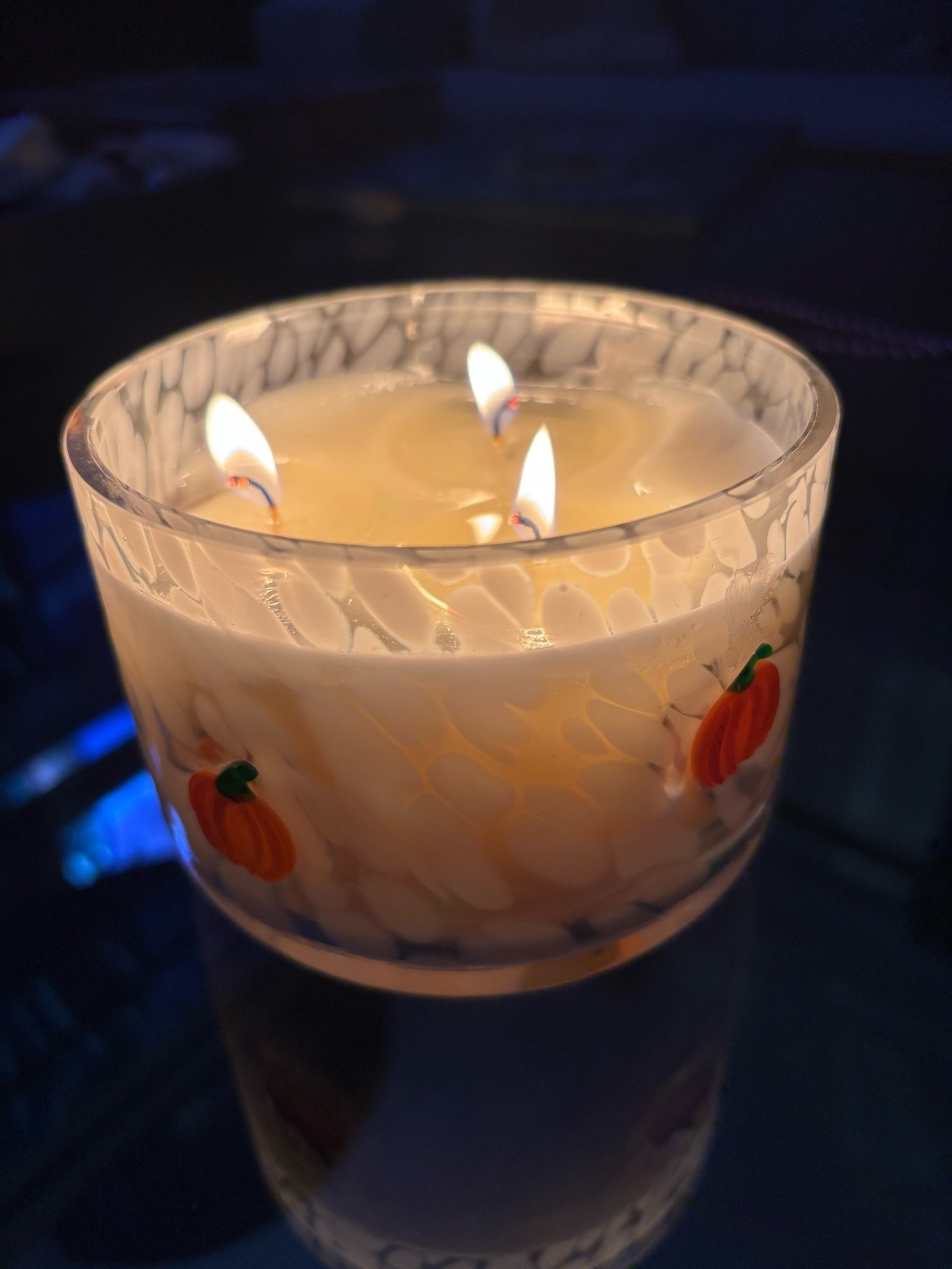 These holiday candles giving all the vibes we need right now 🍁💀👻🎃🐈‍⬛

#LTKSeasonal #LTKHome #LTKdayinmylife